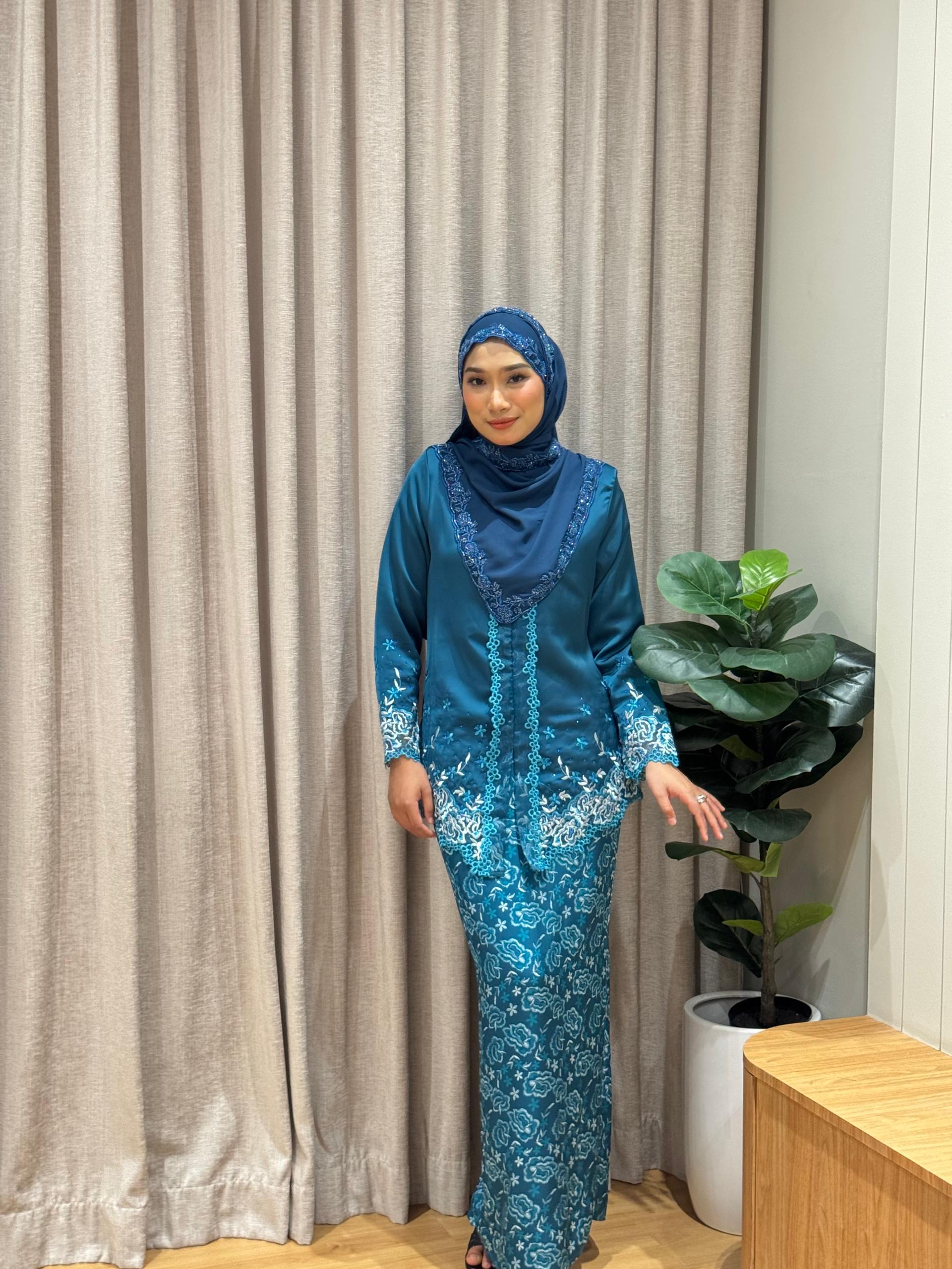 KEBAYA SRI DAHLIA - Image 2